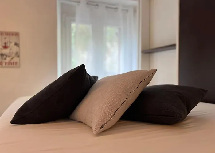 Pied-a-terre Au Centre De Cauterets. 4 Personnes. * 科特雷