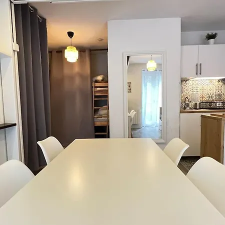 Apartman Pied-a-terre Au Centre De Cauterets. 4 Personnes. *