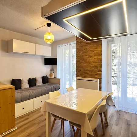 Pied-a-terre Au Centre De Cauterets. 4 Personnes.