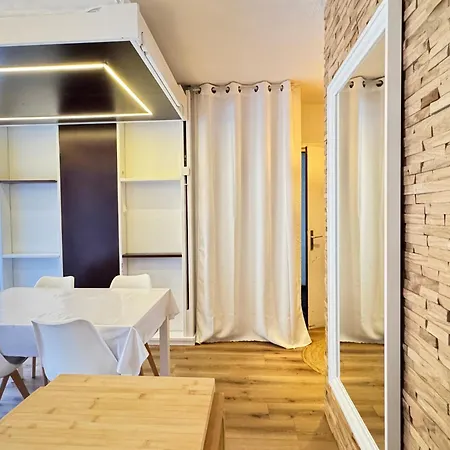 Pied-a-terre Au Centre De Cauterets. 4 Personnes.